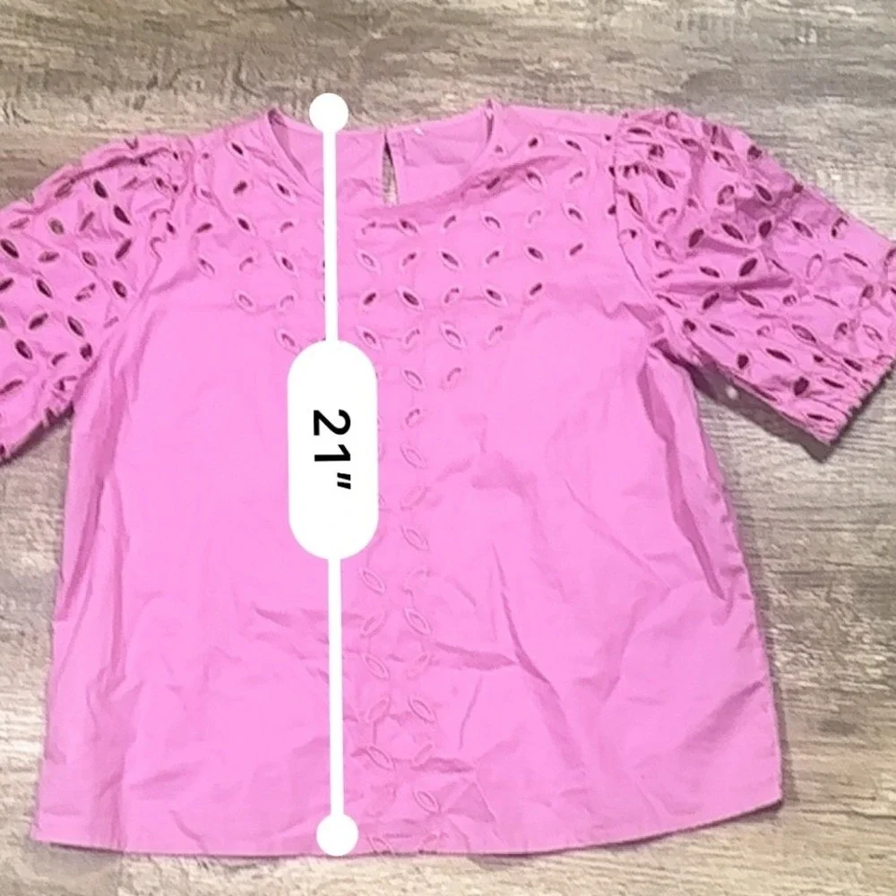 Loft Pink Eyelet‎ Puff Sleeve Cotton Top Womens Small XS Short Sleeve Crew Neck